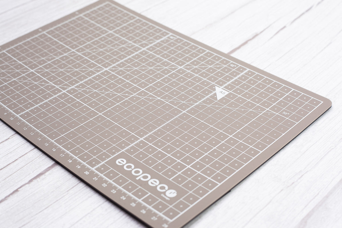 A4 METRIC ecopeco® Self-Healing, Reversible Eco Cutting Mat
